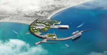 Hafen für Schiffe und Luxusyachten in Antalya