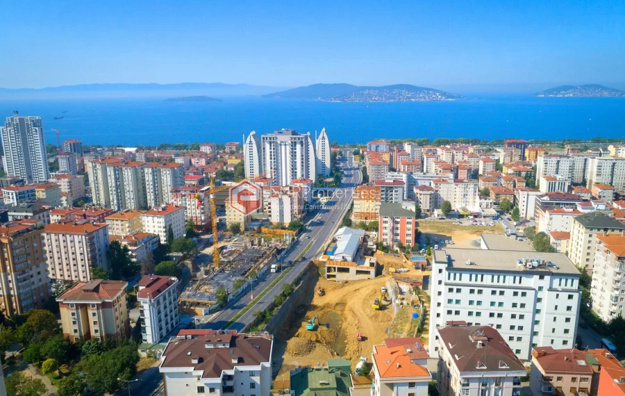 Ultra luxury apartments for sale in Kartal with a view of the Islands