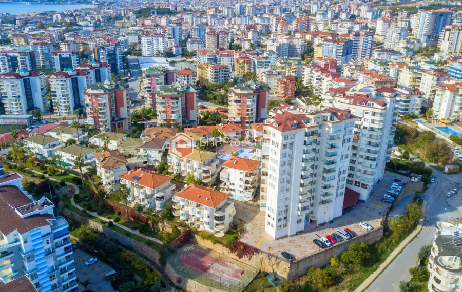 Eleganz 3 Zimmer und renovierte Wohnung zum Verkauf in Cikcilli