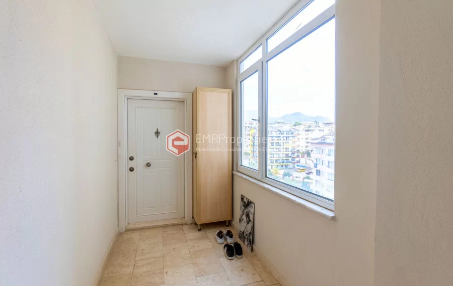 Eleganz 3 Zimmer und renovierte Wohnung zum Verkauf in Cikcilli