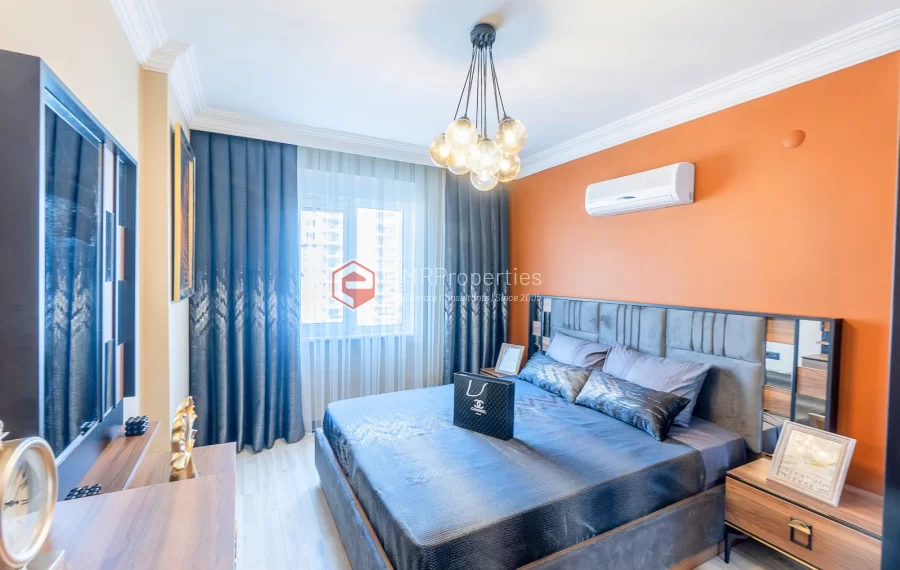 Eleganz 3 Zimmer und renovierte Wohnung zum Verkauf in Cikcilli