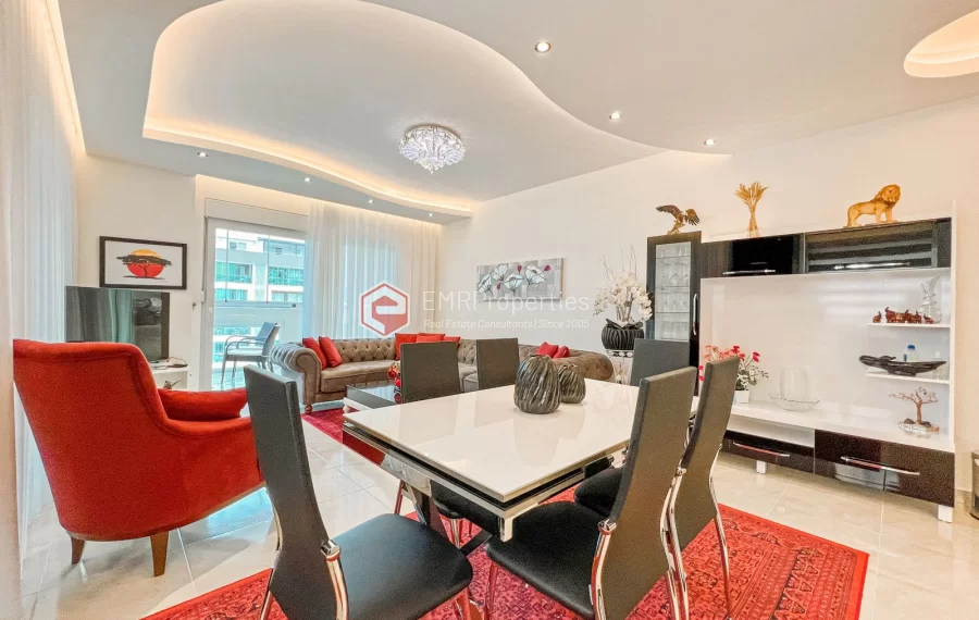 Prodaje se moderan jednosoban stan u pristojnom kompleksu