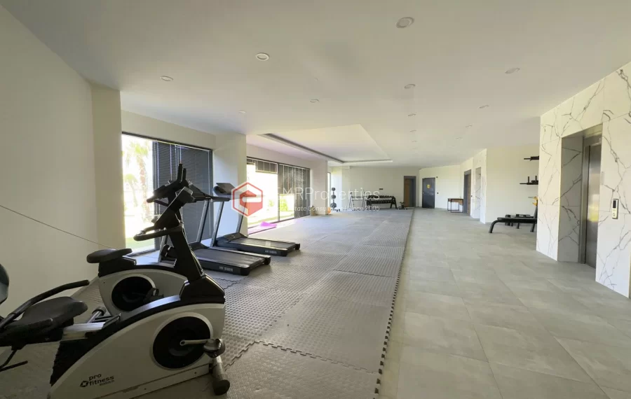 Modern apartment with sea view for sale in Mahmutlar