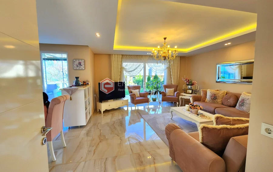 Panoramic view villa with smart home feature for sale in Kargicak