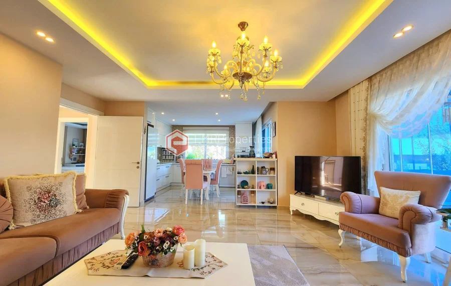 Panoramic view villa with smart home feature for sale in Kargicak