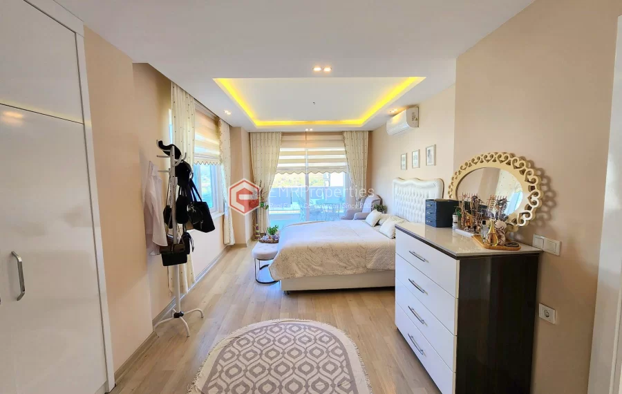 Panoramic view villa with smart home feature for sale in Kargicak