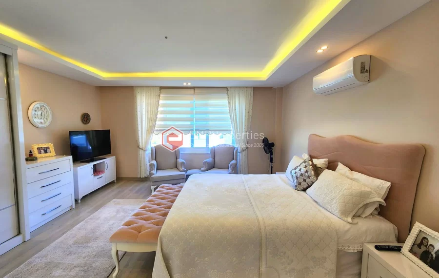 Panoramic view villa with smart home feature for sale in Kargicak