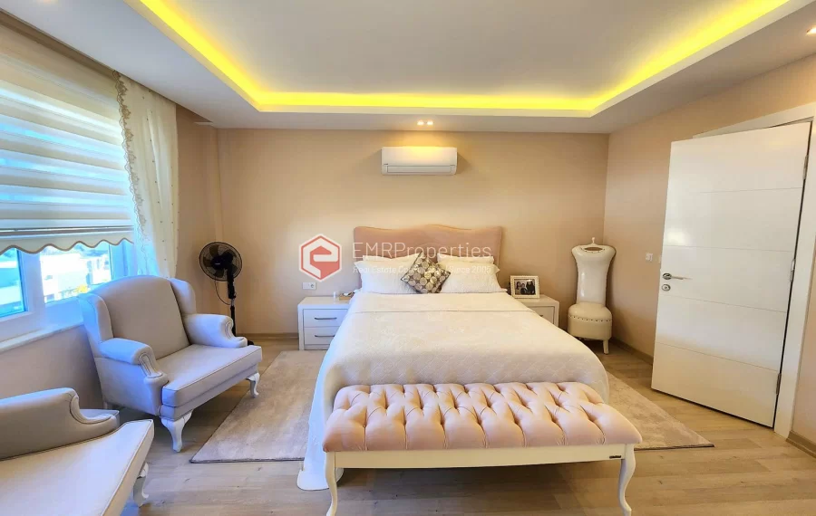 Panoramic view villa with smart home feature for sale in Kargicak