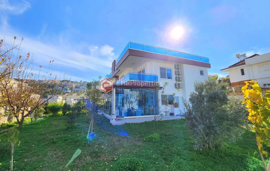 Panoramic view villa with smart home feature for sale in Kargicak