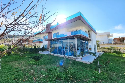 Panoramic view villa with smart home feature for sale in Kargicak