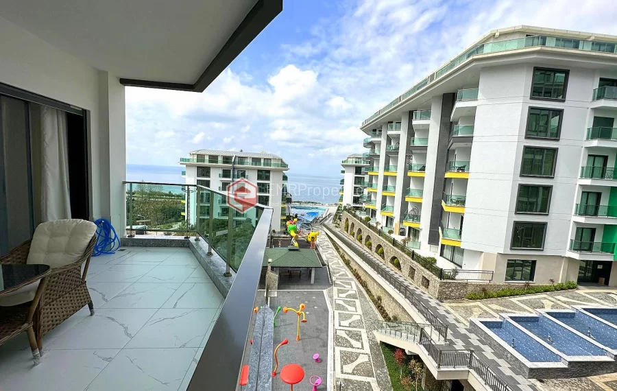 Seafront luxury apartment for sale in Alanya Kargicak