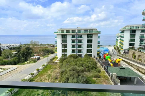 Seafront luxury apartment for sale in Alanya Kargicak
