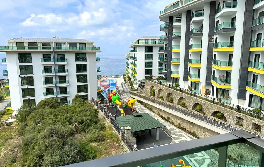 Seafront luxury apartment for sale in Alanya Kargicak