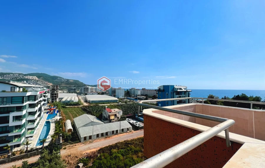 3 bedroom sea view penthouse duplex for sale in Mahmutlar