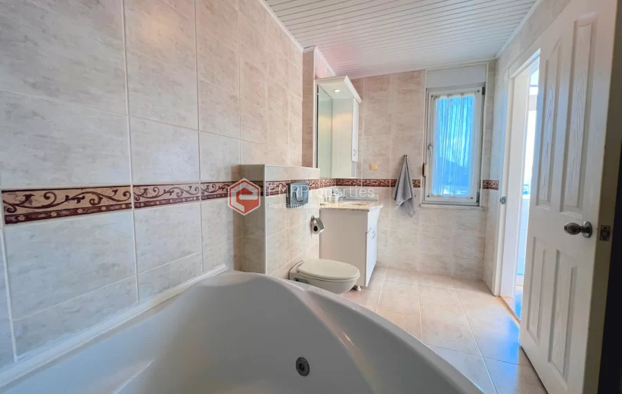 3 bedroom sea view penthouse duplex for sale in Mahmutlar