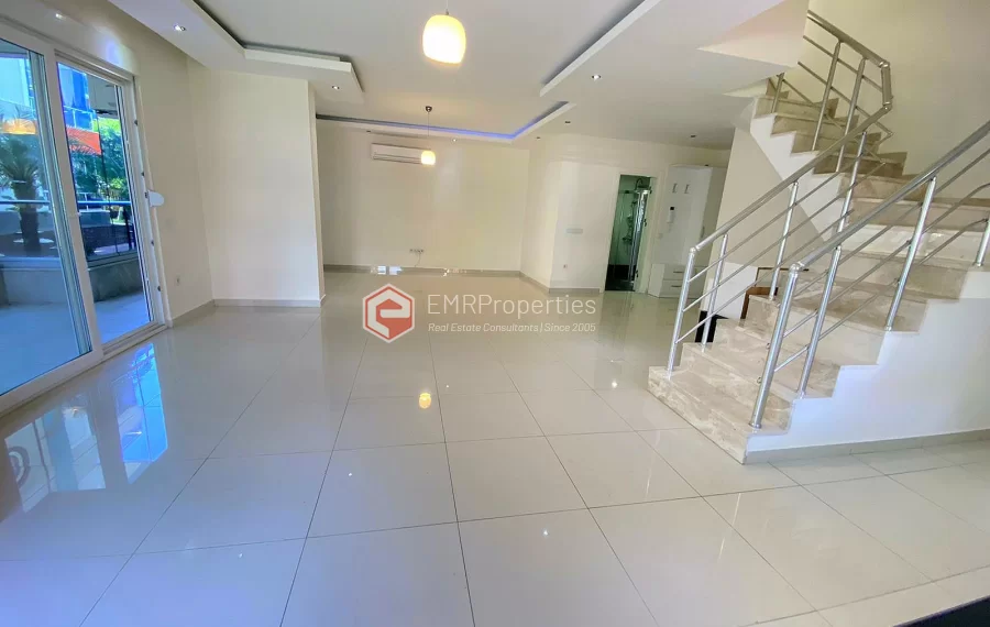  Peaceful garden duplex for sale in a secure residential complex in Kestel