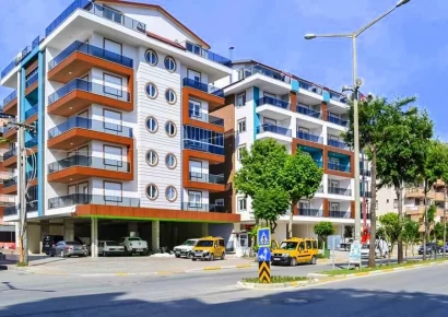 Elegantan stan s bazenom za prodaju u Alanya Cleopatra