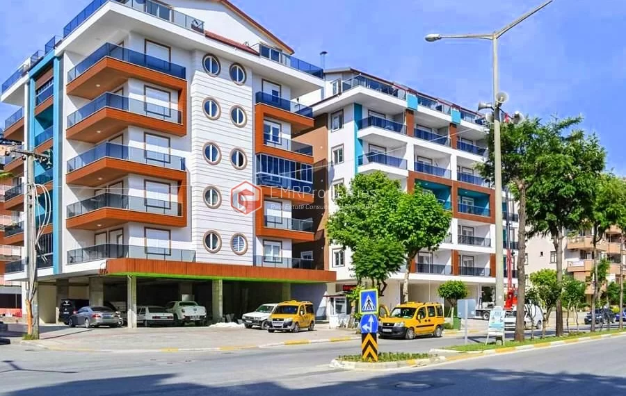  Stylish apartment with swimming pool for sale in Alanya Cleopatra