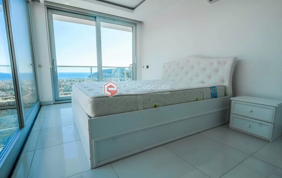 Ekskluzivna dupleks vila sa panoramskim pogledom koji oduzima dah na prodaju u Tepe