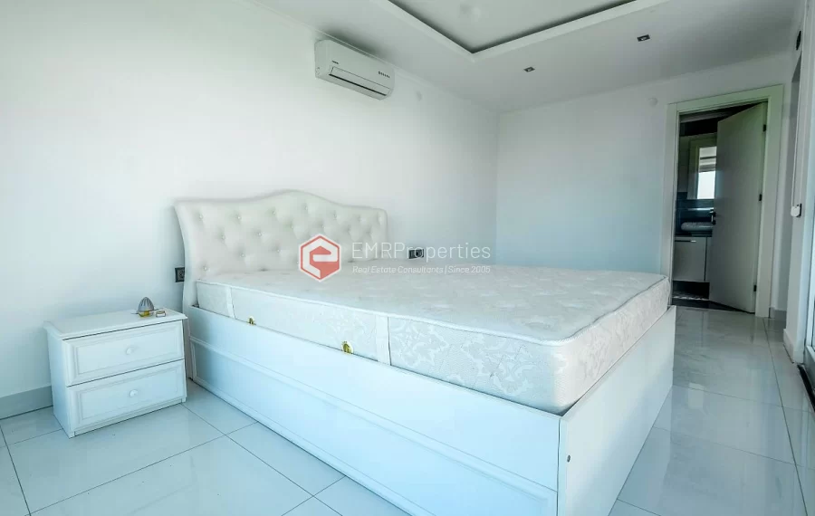 Ekskluzivna dupleks vila sa panoramskim pogledom koji oduzima dah na prodaju u Tepe