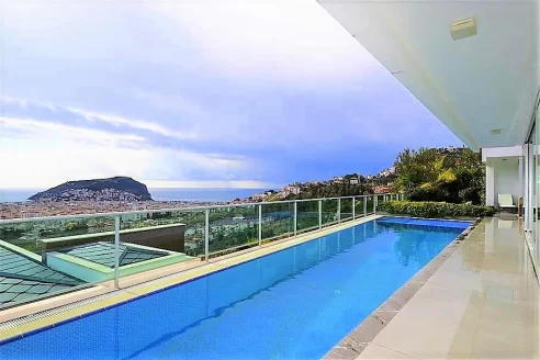 Exclusive duplex villa with breathtaking panoramic view for sale in Tepe