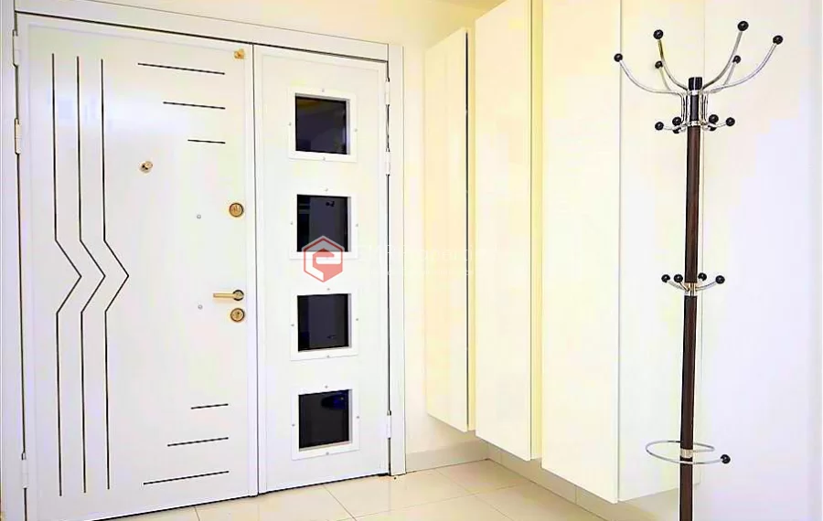 Ekskluzivna dupleks vila sa panoramskim pogledom koji oduzima dah na prodaju u Tepe