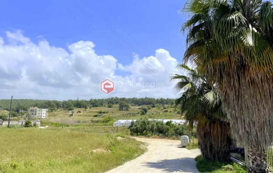 Affordable detached villa with large garden and terrace for sale in Turkler