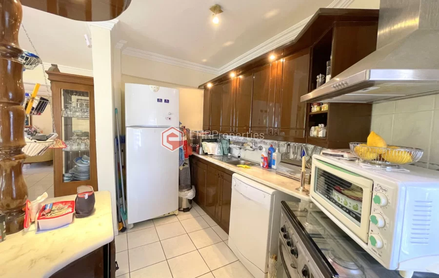 Affordable detached villa with large garden and terrace for sale in Turkler