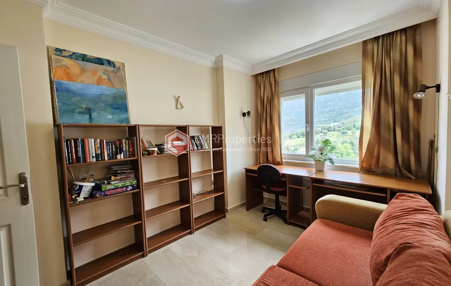 Luxuriöse 4-Zimmer-Wohnung zum Verkauf in Mahmutlar