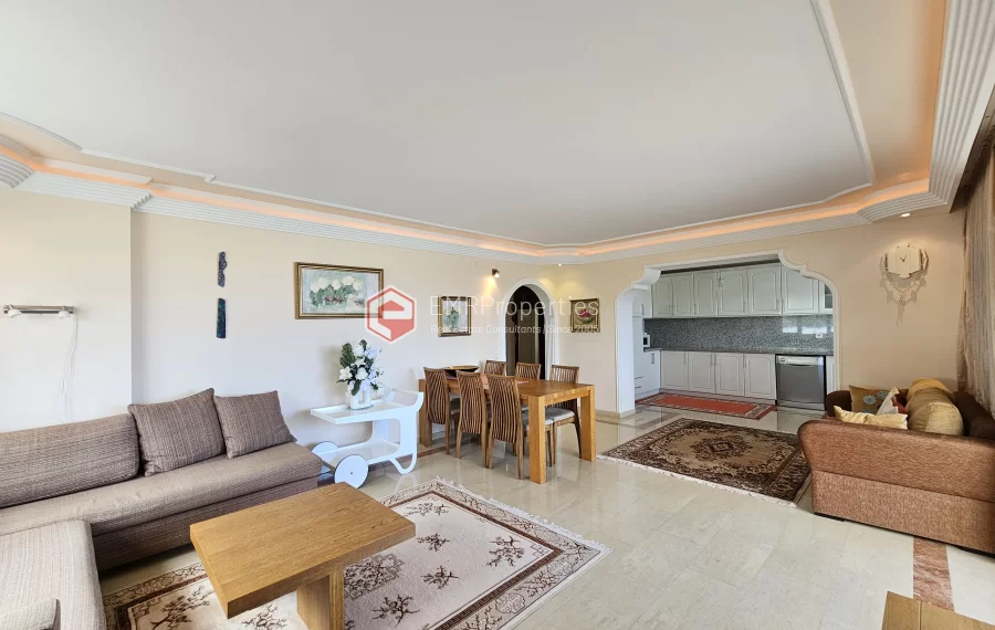Luxuriöse 4-Zimmer-Wohnung zum Verkauf in Mahmutlar