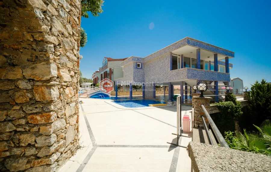  3 Zimmer mit Blick auf das Meer und die Burg zum Verkauf in Bektas