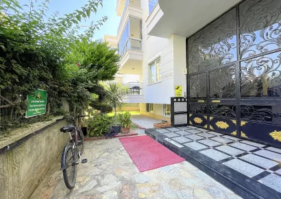 Super luksuzan penthouse sa 4 spavace sobe na prodaju u Kestelu