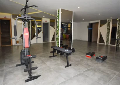 Stan na 5 spratu ima povrsinu od 115 kvadratnih metara