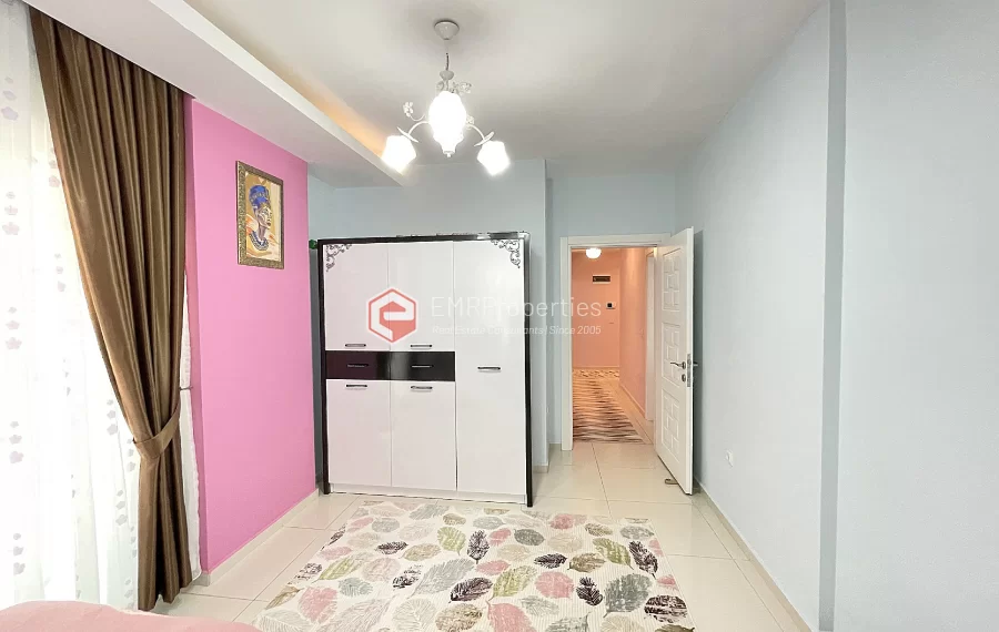  Die Wohnung im 5. Stock hat eine Fläche von 115 qm