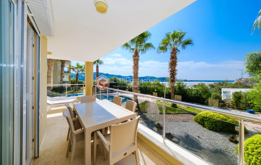 Spacious 2-Bedroom Apartment with Tranquil Atmosphere Near the Sea