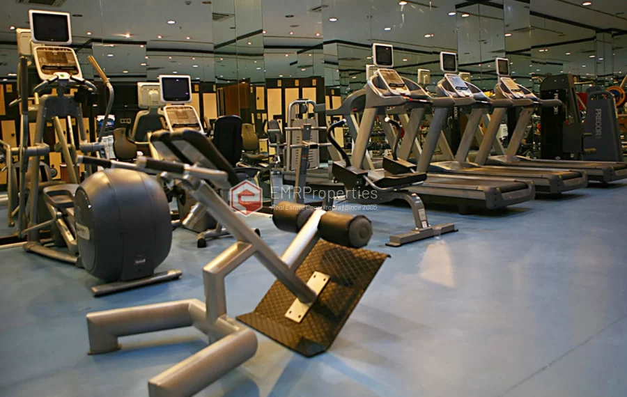 Gold City - Luxury 2 Bedrooms Apartment with Pool View in Kargıcak