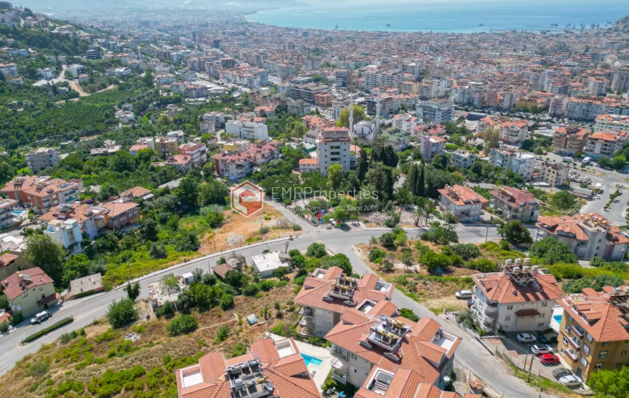 Hillside Residence - Luxurious 2 Bedroom Apartment with Sea View Mountain View and Castle View