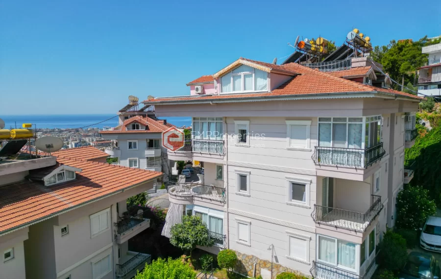 Hillside Residence - Luxurious 2 Bedroom Apartment with Sea View Mountain View and Castle View