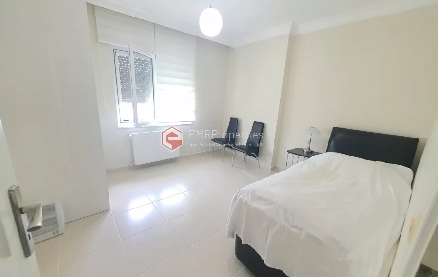 Просторная квартира с видом на озеро в Демирташ Аланья