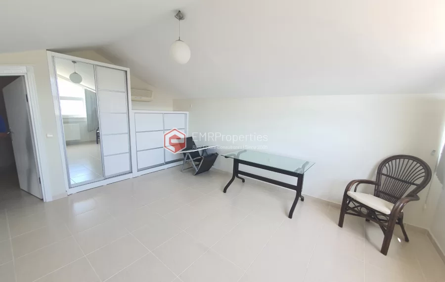 Просторная квартира с видом на озеро в Демирташ Аланья