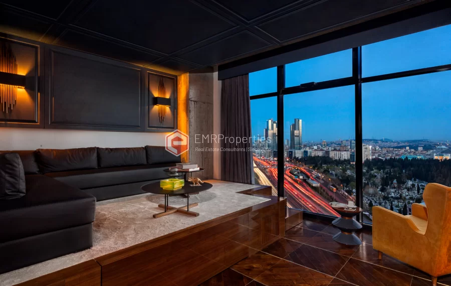 Luxusbüros mit hohen Mieteinnahmen und Zahlungsplänen zum Verkauf in Istanbul