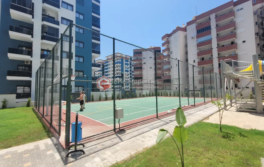 Luxury complex in Mahmutlar Alanya 1+1 HOT SALE