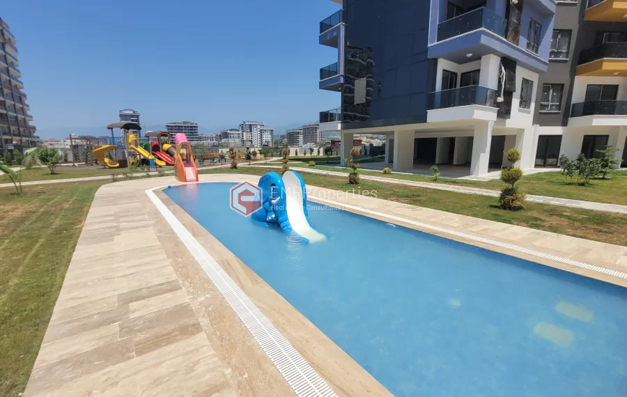 Luxury complex in Mahmutlar Alanya 1+1 HOT SALE
