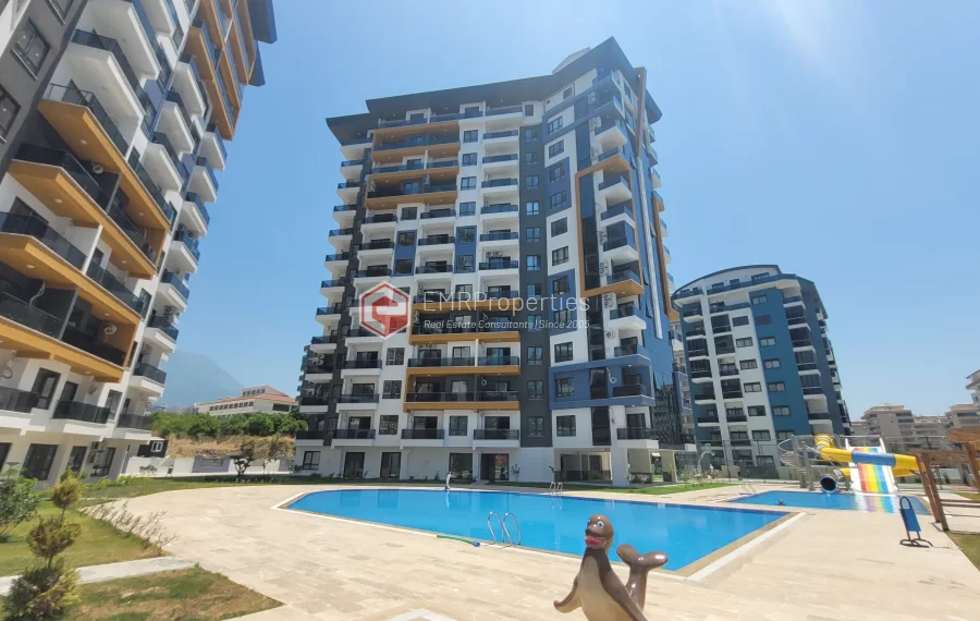 Luxury complex in Mahmutlar Alanya 1+1 HOT SALE
