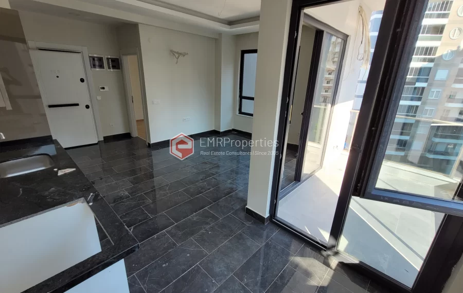 Luxury complex in Mahmutlar Alanya 1+1 HOT SALE