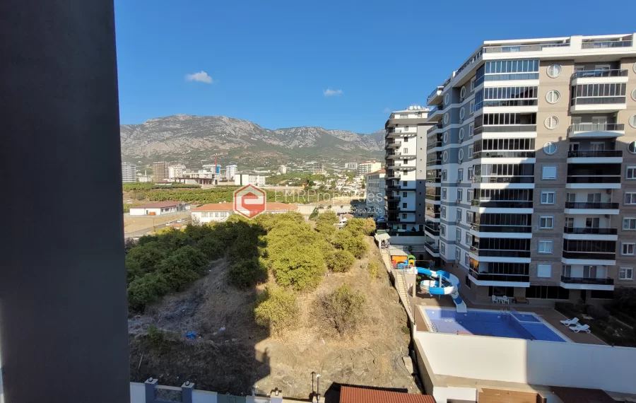 Luxury complex in Mahmutlar Alanya 1+1 HOT SALE