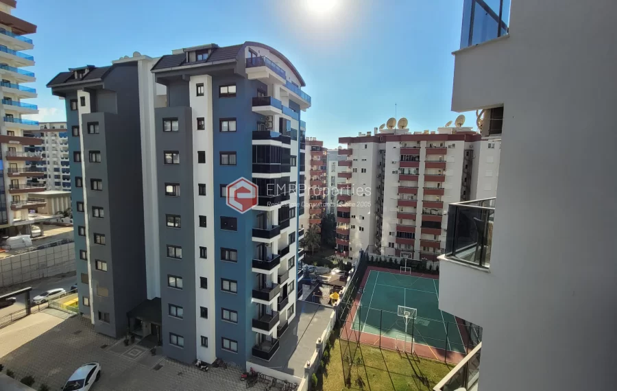 Luxury complex in Mahmutlar Alanya 1+1 HOT SALE