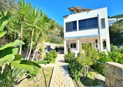 Элитная недвижимость в Газипаша с видом на море и резиденцией