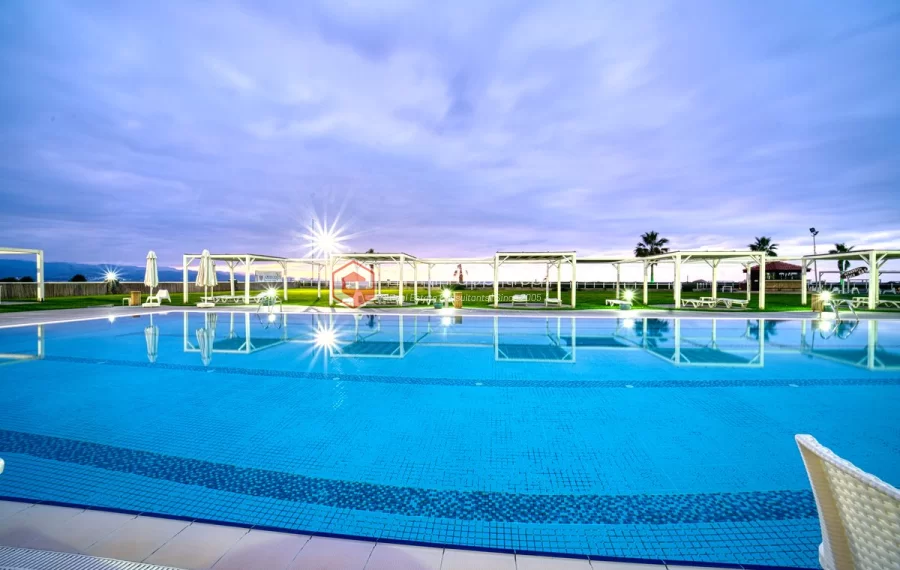 Exclusive project with full facilities in the beachfront of Cyprus