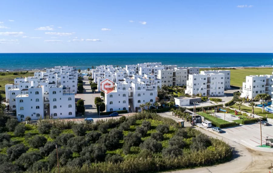 Exclusive project with full facilities in the beachfront of Cyprus